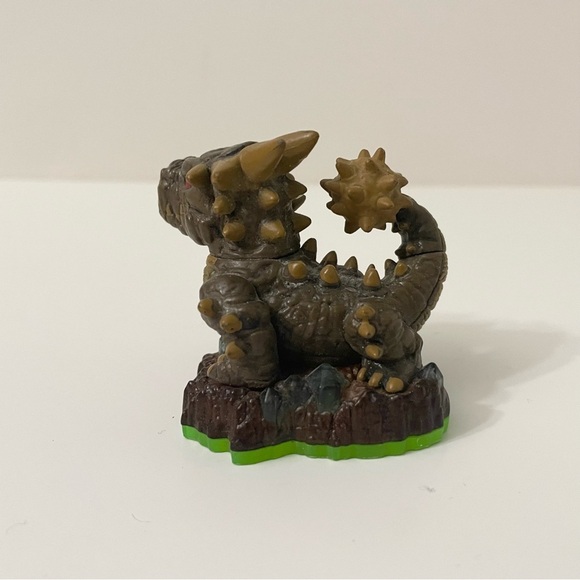 Lot of 3 Skylanders Figures Drill Sergeant Bash Eruptor - Picture 7 of 12